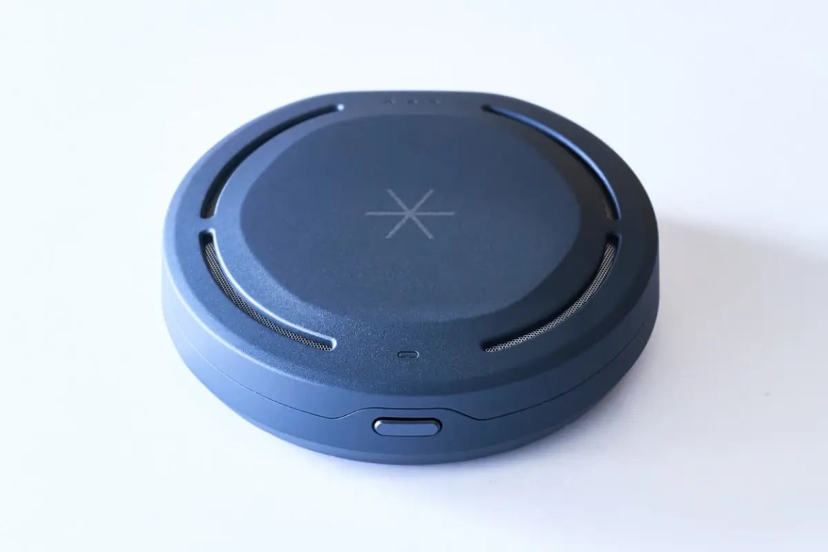 独自技術で開発した精度の高いワイヤレスマイク 独自技術で開発した精度の高いワイヤレスマイク